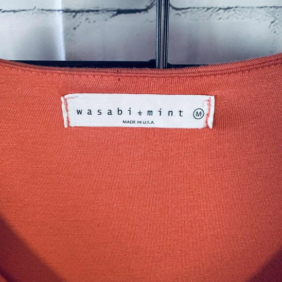 Wasabi + Mint Coral V-Neck Cropped Tee – Size M - Picture 2 of 6